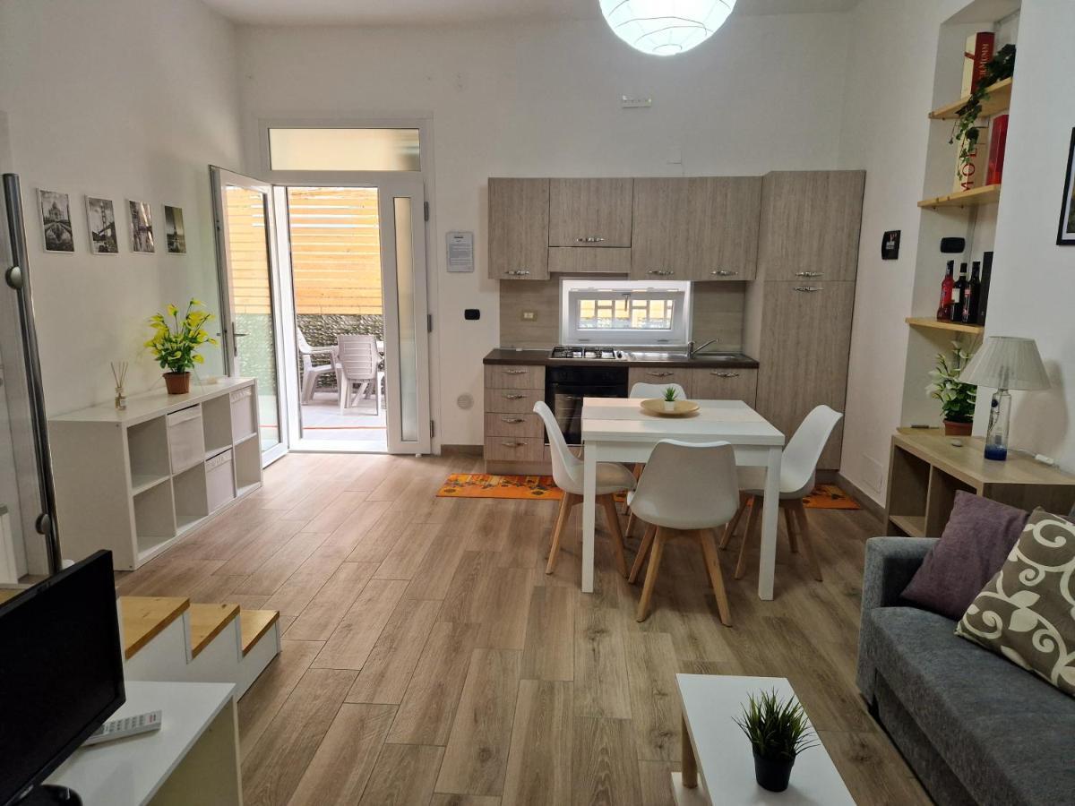 Living Room Schiavonea Εξωτερικό φωτογραφία